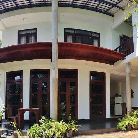 Arazo Villa Unawatuna Exterior photo