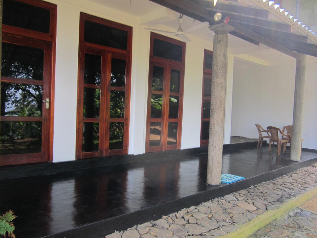 Arazo Villa Unawatuna Exterior photo